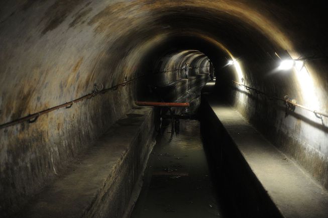 File:Other Temnyy Gorod Sewers.jpg